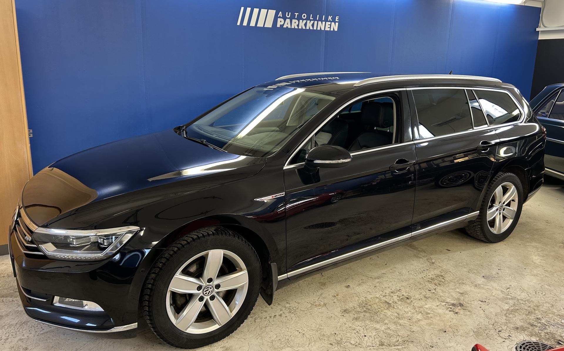 Volkswagen-Passat-15550986